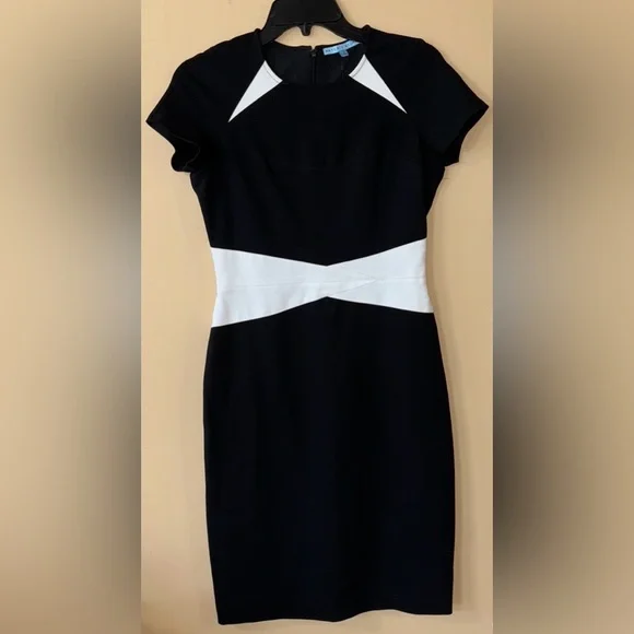 antonio melani black and white dress Womens Black and White Block Antonio Melani Sleeveless Dress Size 4 RARE